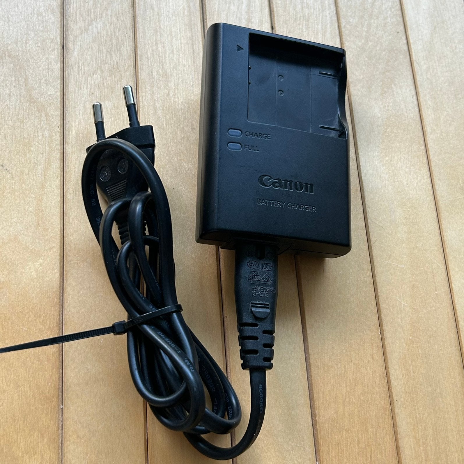 Canon cb-2lde Batterijlader / Acculader origineel, Ophalen of Verzenden, Gebruikt