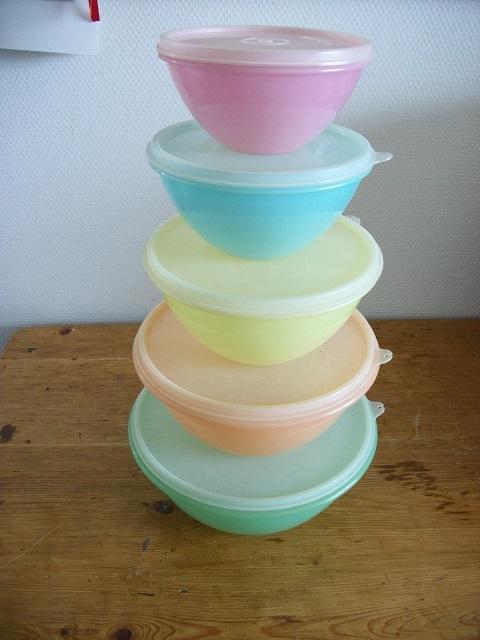5 Tupperware Schaaltjes ( retro, nestje ), Huis en Inrichting, Keuken | Tupperware, Ophalen of Verzenden, Gebruikt, Schaal