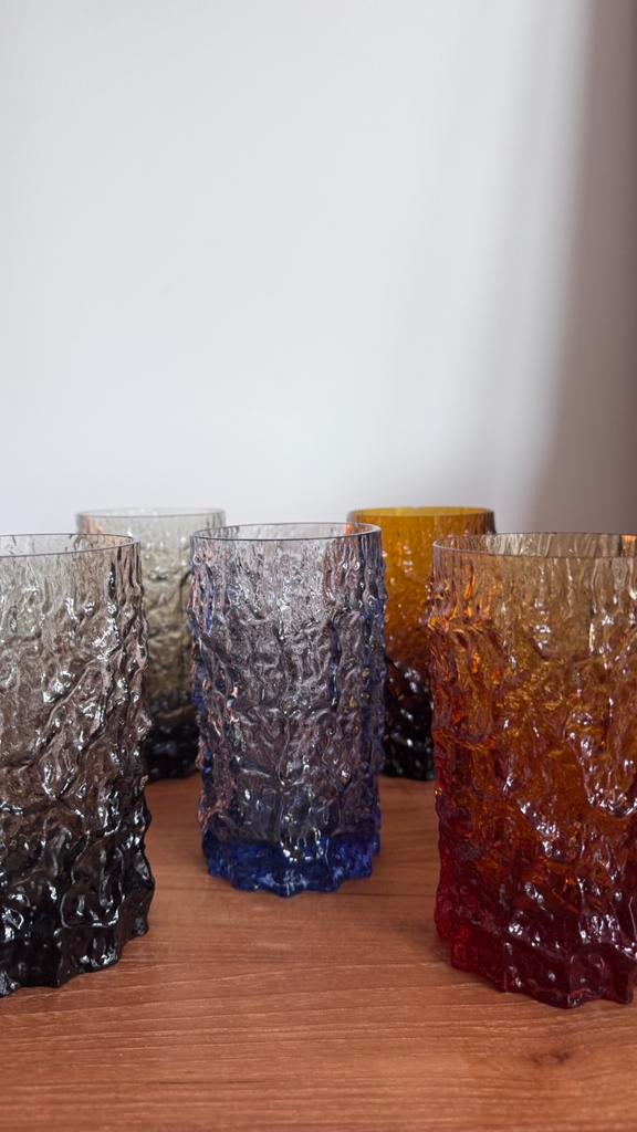Set vintage Geoffrey Baxter glazen – bark structuur – 12 cm, Antiek en Kunst, Antiek | Glas en Kristal, Ophalen of Verzenden