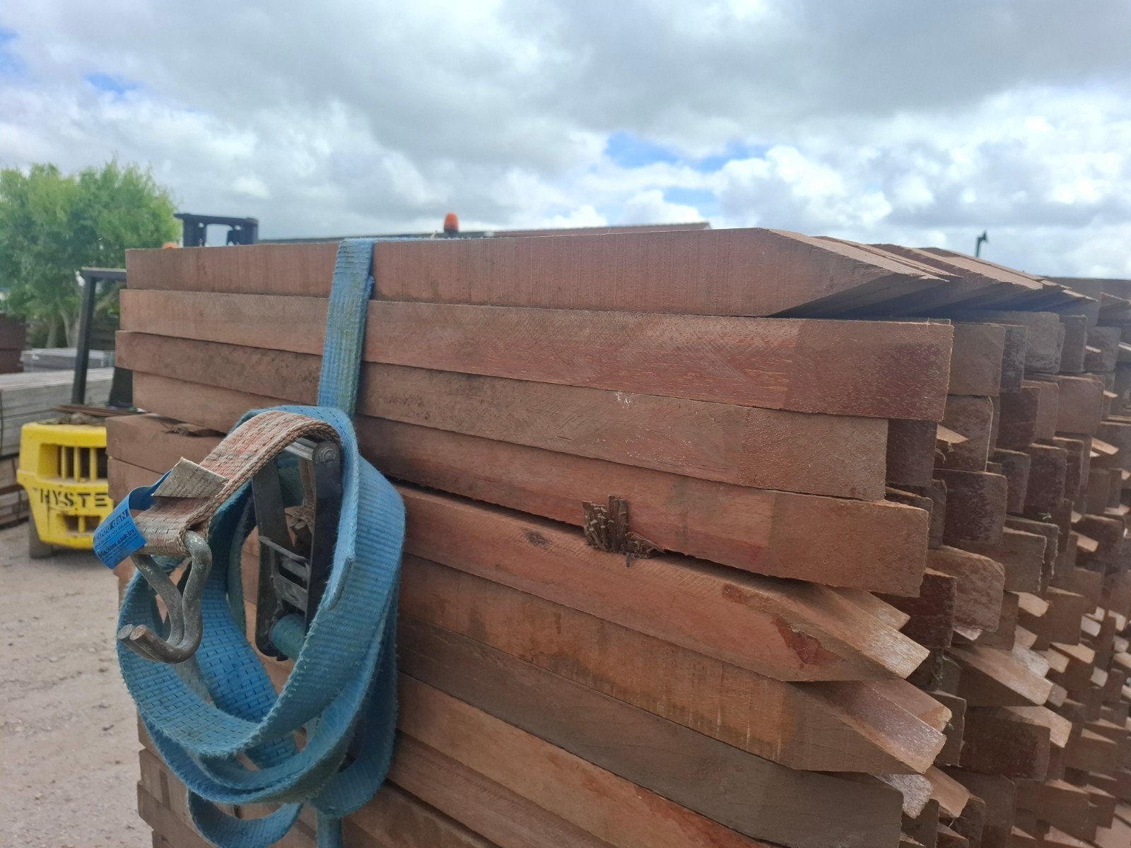 Hardhout piket palen 5x5x100 cm bezorgen mogelij, Tuin en Terras, Palen, Balken en Planken, Ophalen, Nieuw, Hardhout, 250 cm of meer