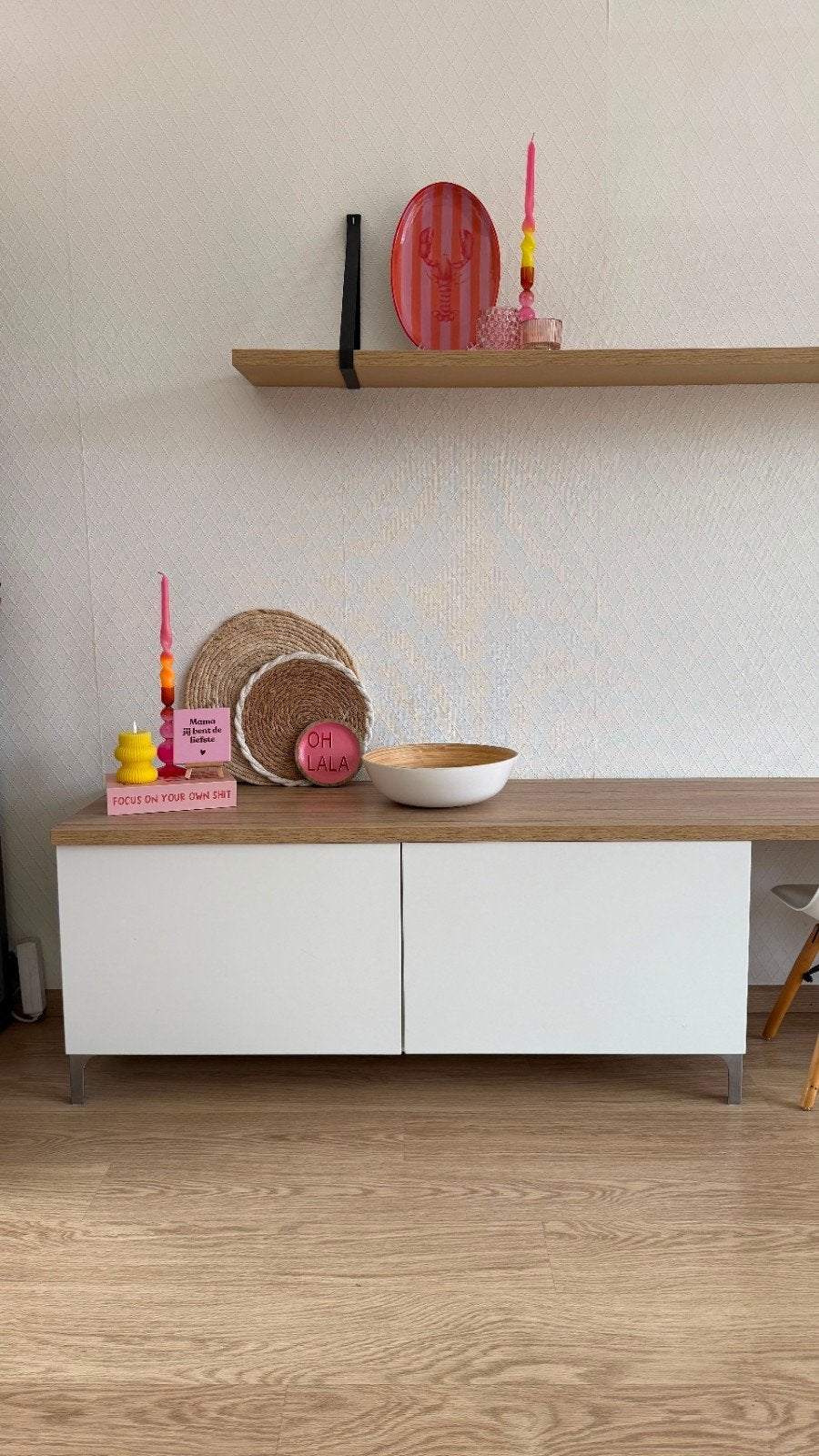 IKEA Besta kast b120xd42xh38 met 2 deuren en 2 planken, Ophalen, 100 tot 150 cm, Zo goed als nieuw, Minder dan 100 cm