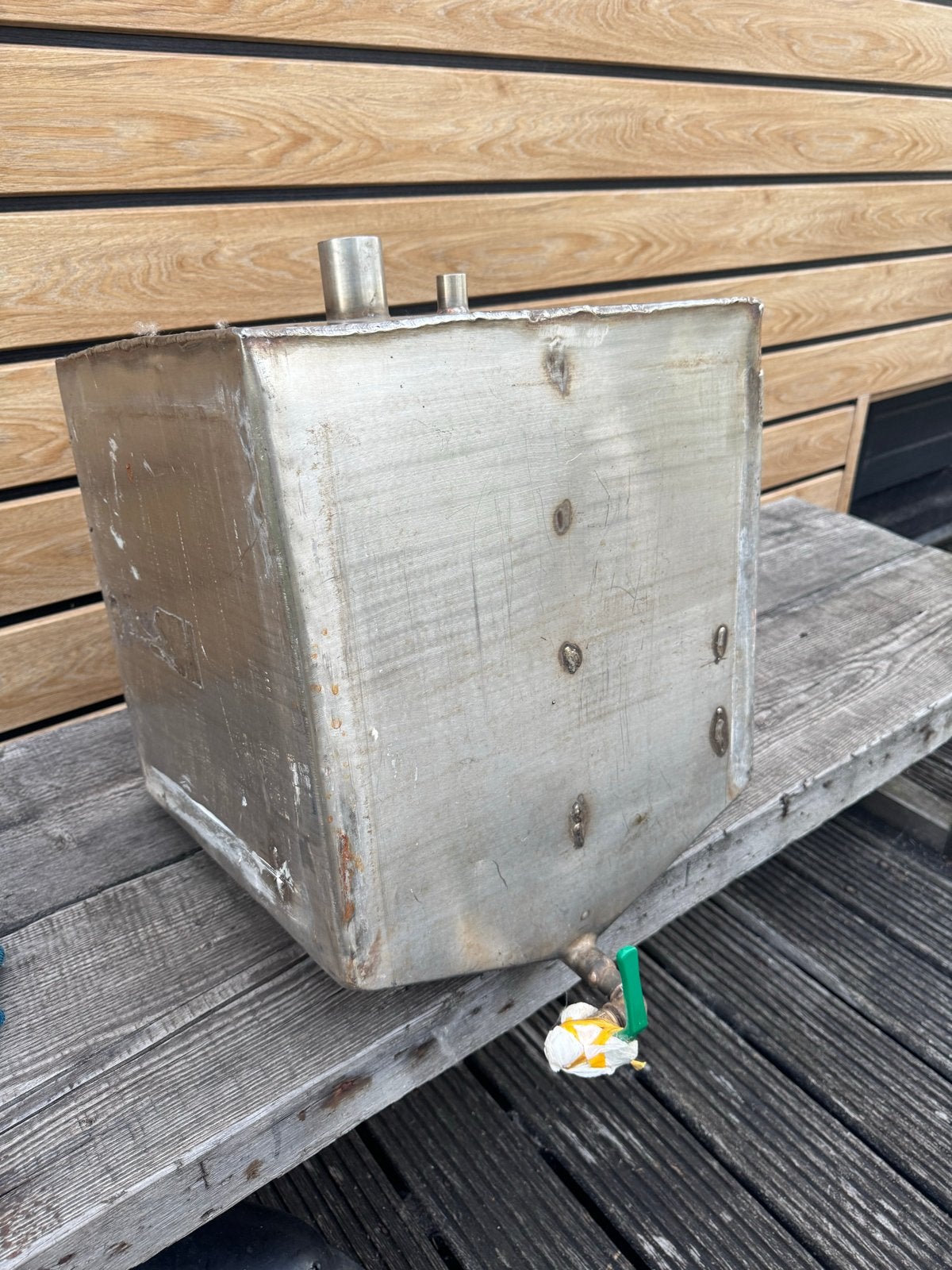 RVS dieseltank / boottank 60-65 liter met afsluiter, Watersport en Boten, Accessoires en Onderhoud, Ophalen of Verzenden, Gebruikt
