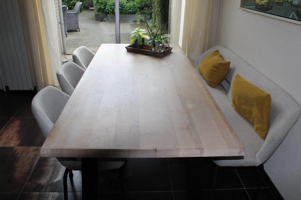 Degelijke moderne houten eettafel, Xooon, Huis en Inrichting, Tafels | Eettafels, Ophalen, 200 cm of meer, 50 tot 100 cm, Zo goed als nieuw