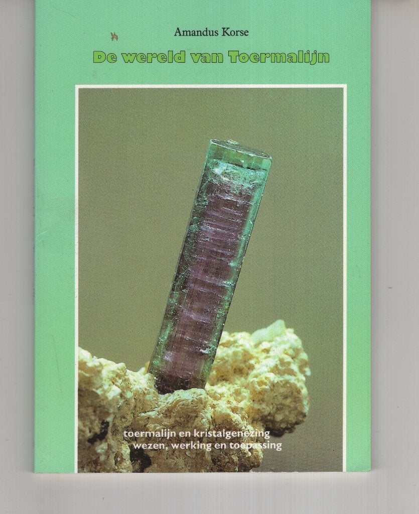 De wereld van toermalijn Amandus Korse Kristal Edelsteen, Boeken, Esoterie en Spiritualiteit, Ophalen of Verzenden, Zo goed als nieuw
