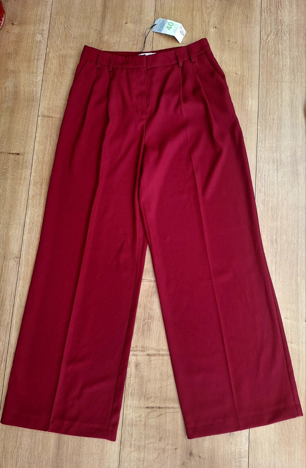 Wijde bandplooi  Broek Maat 40 - Nieuw met label, Maat 38/40 (M), Primark, Nieuw, Ophalen of Verzenden
