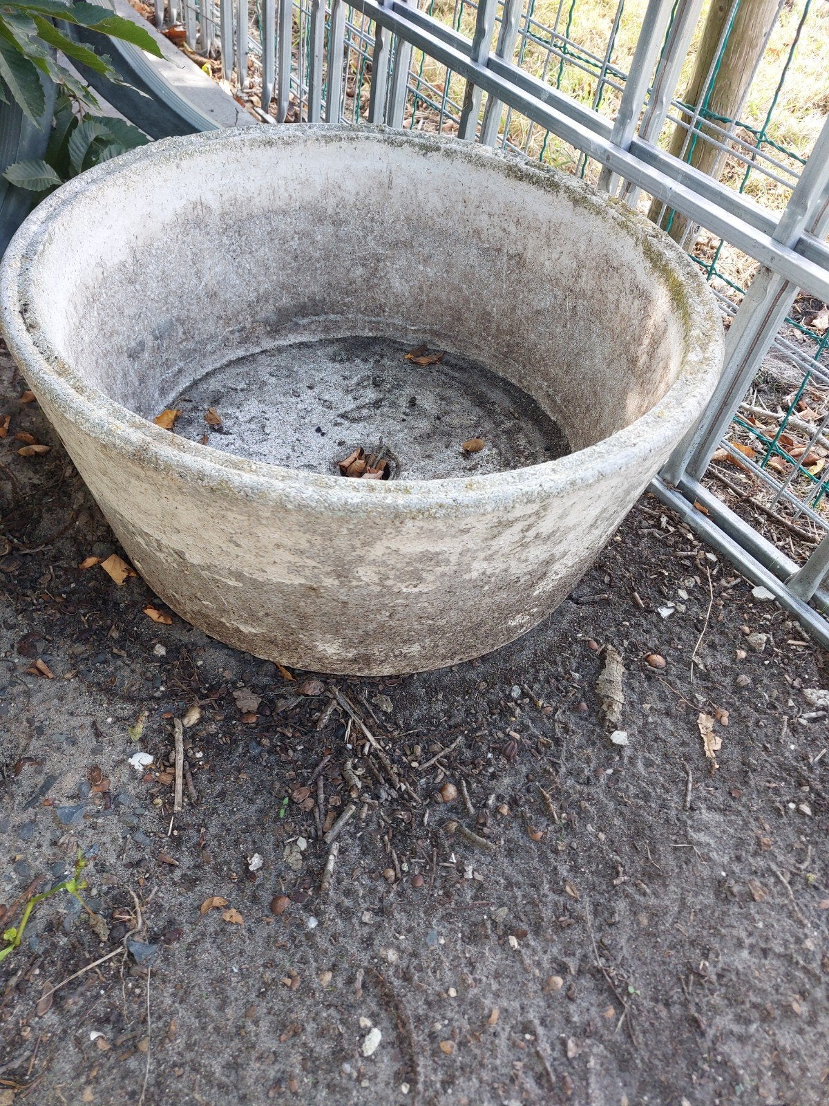 Gratis grote stenen bloembak, Tuin en Terras, Ophalen, Steen, Gebruikt, Minder dan 30 cm