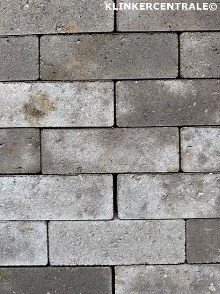 28m2 grijs betonklinkers strackstone dikformaat straatstenen, Tuin en Terras, Tegels en Klinkers, Bij dit gebruikte product niet te achterhalen