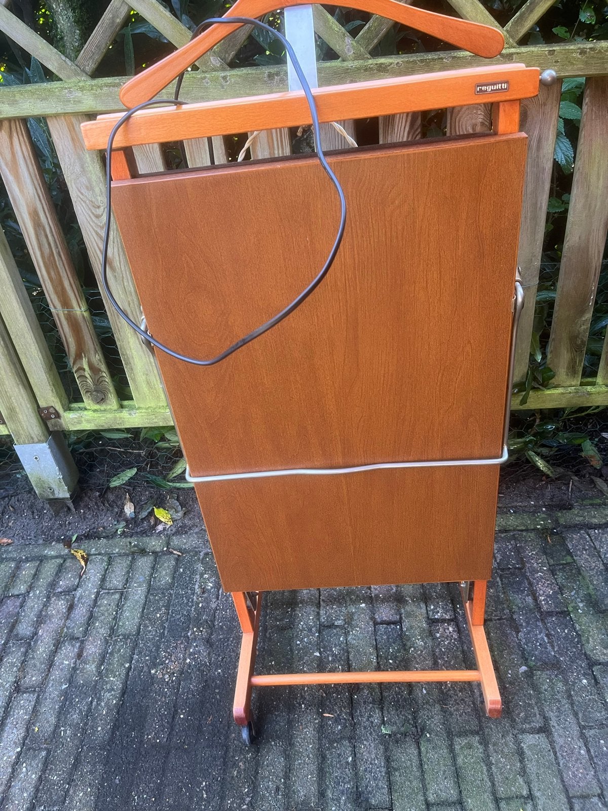 Elektrische Dressboy met Broekenpers - Reguitti, Ophalen, Hout, Gebruikt, Klassiek