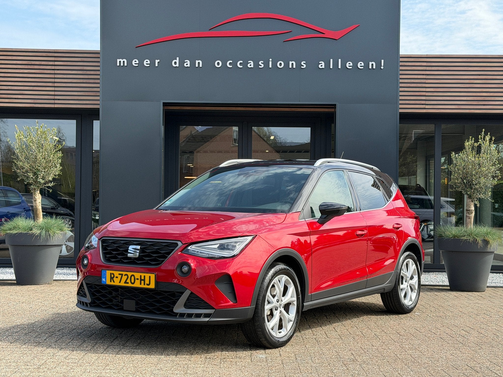 SEAT Arona Arona 1.0 TSI 95pk FR Business Intense Plus, Auto's, Gebruikt, 95 pk, 49 €/maand, Origineel Nederlands