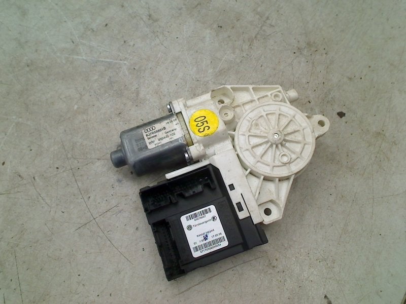 Motor Raammechaniek Links Audi TT (8J3) 2009 8J7959801B, Gebruikt, Auto-Union-Straße  1, Ingolstadt 85057, , Duitsland, Info@audi.de