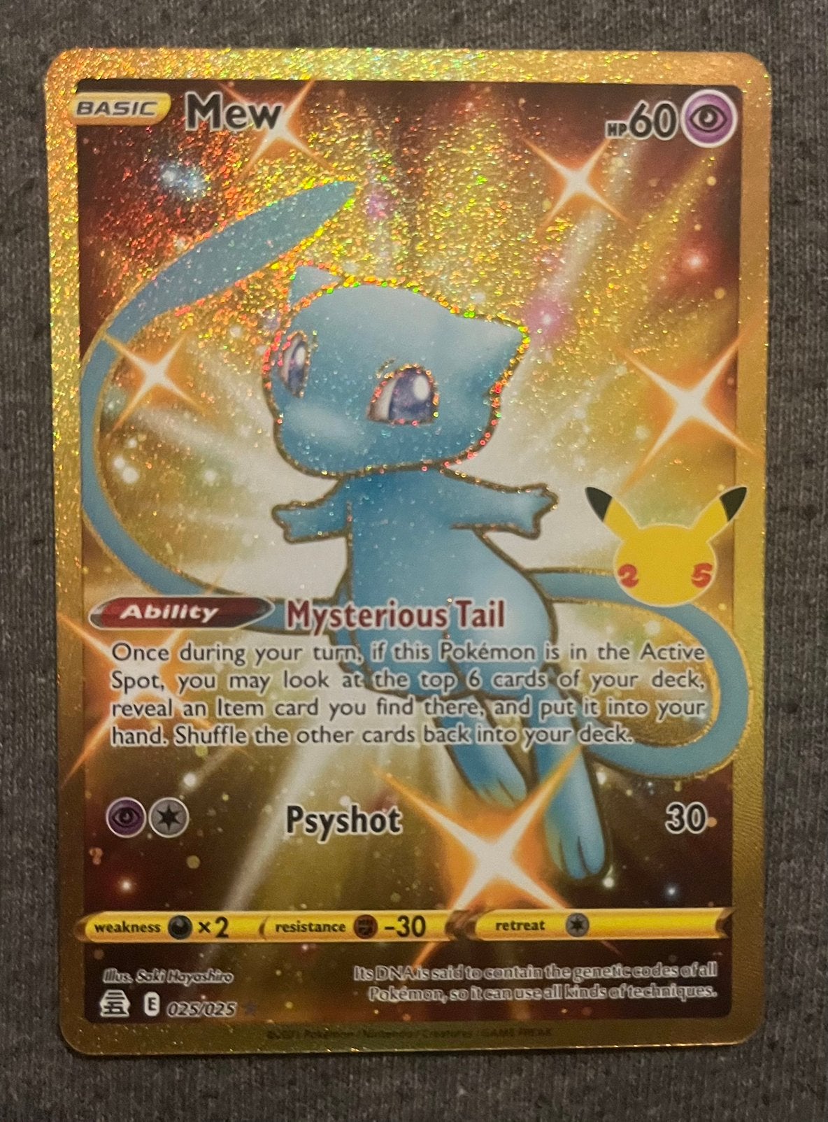 Golden Mew, Ophalen of Verzenden, Zo goed als nieuw