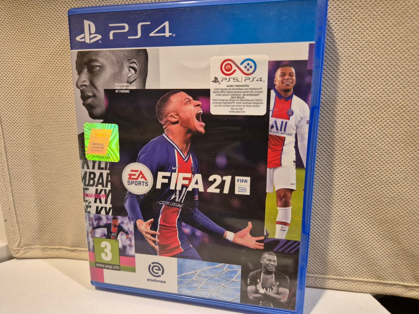 Fifa 21 ps4, Ophalen of Verzenden, Zo goed als nieuw, Sport, 3 spelers of meer