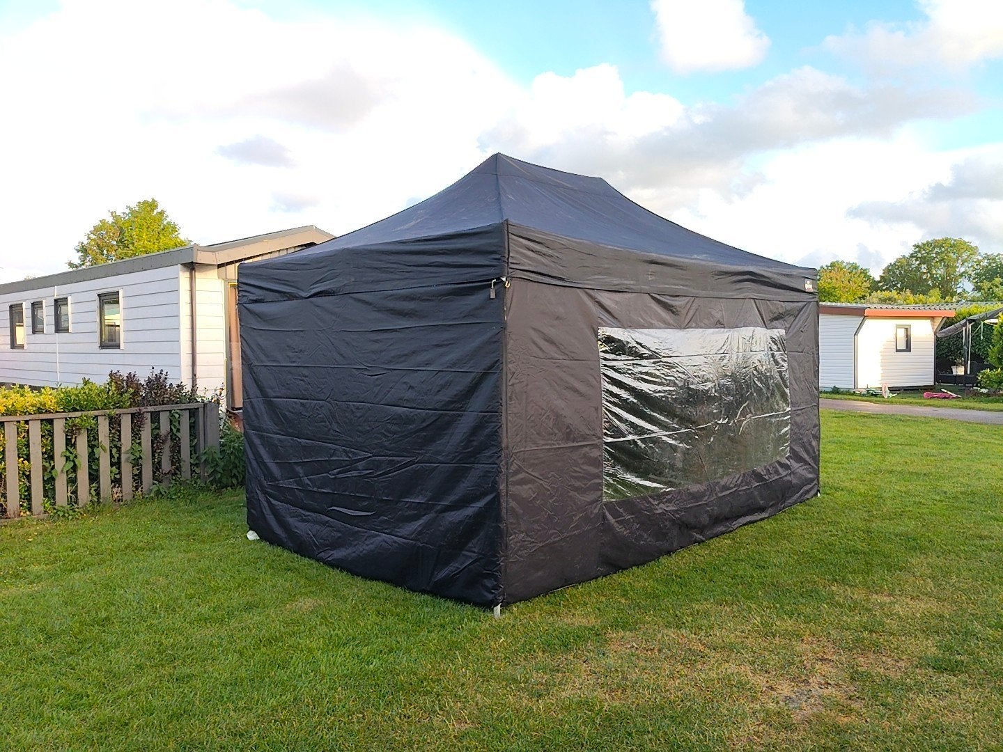Partytent professioneel 4.5 x 3 meter te huur, Ophalen, Zo goed als nieuw, Minder dan 5 meter
