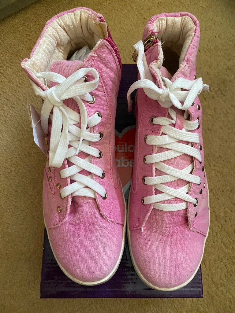 Nieuw roze sneakers met studs, Nieuw, Ophalen of Verzenden, Sneakers of Gympen, Roze
