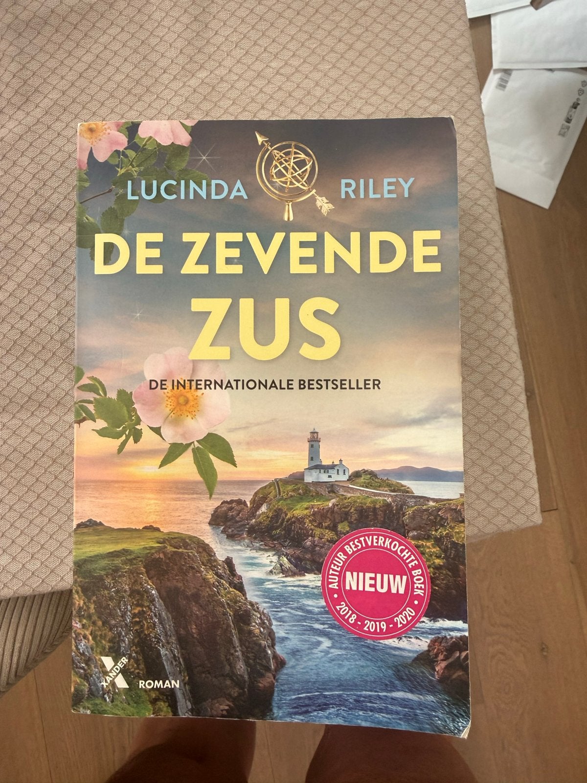 Lucinda Riley - De zevende zus, Boeken, Literatuur, Gelezen, Europa overig, Lucinda Riley, Ophalen of Verzenden