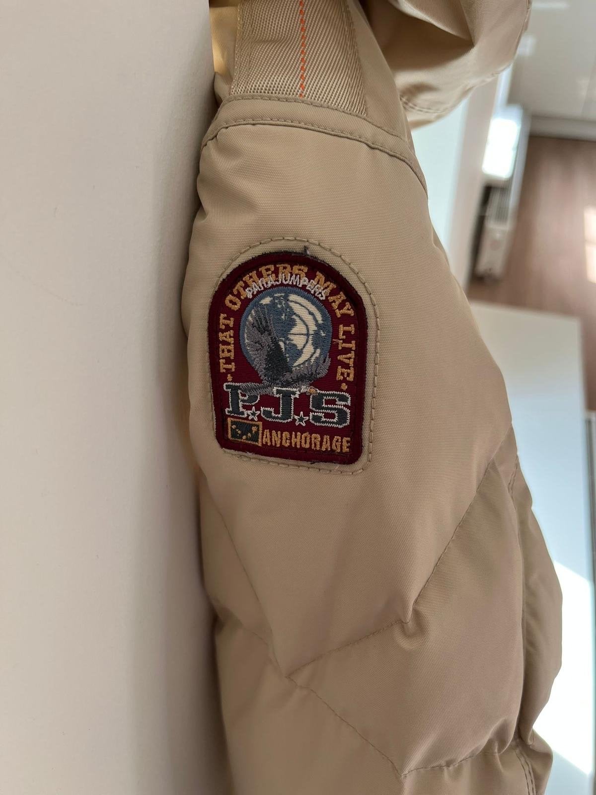 Parajumpers parka  Winterjas - Maat L beige, Kleding | Dames, Ophalen of Verzenden, Zo goed als nieuw, Maat 42/44 (L), Beige