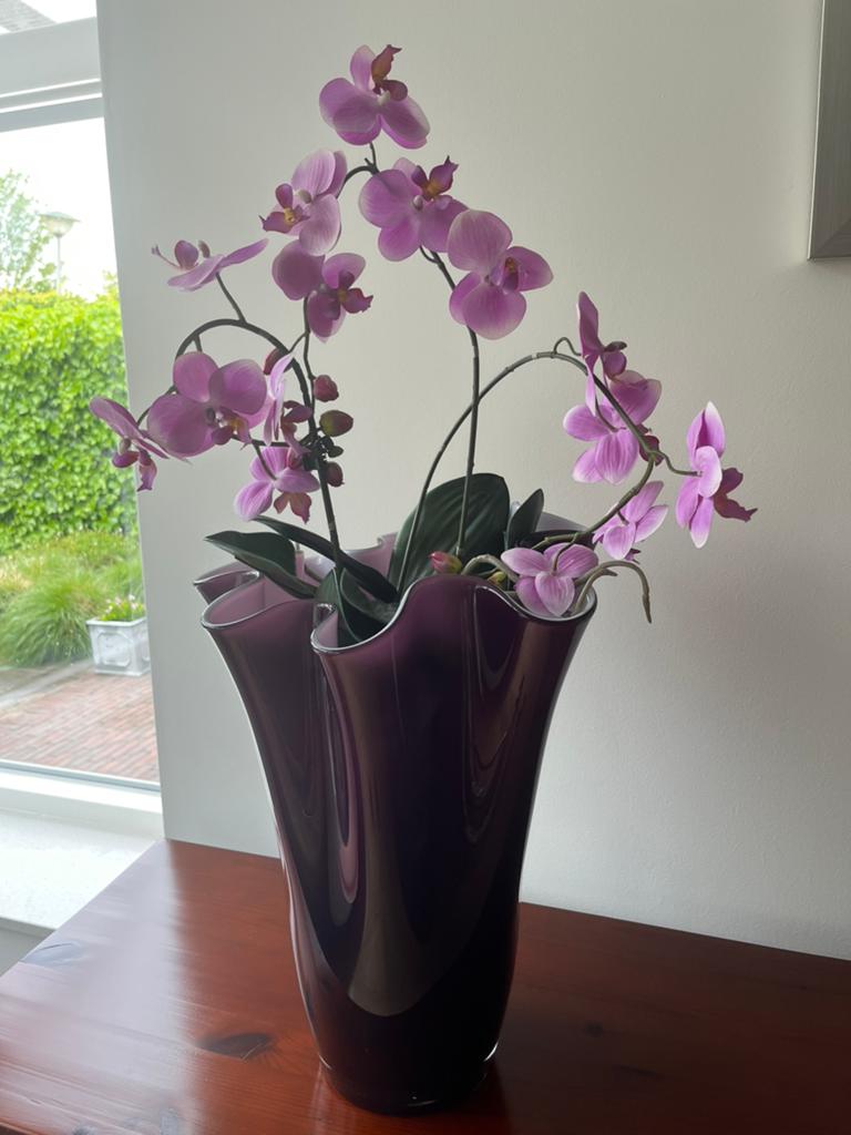 Paarse vaas met witte binnenkant, Ophalen, Overige kleuren, Minder dan 50 cm, Glas