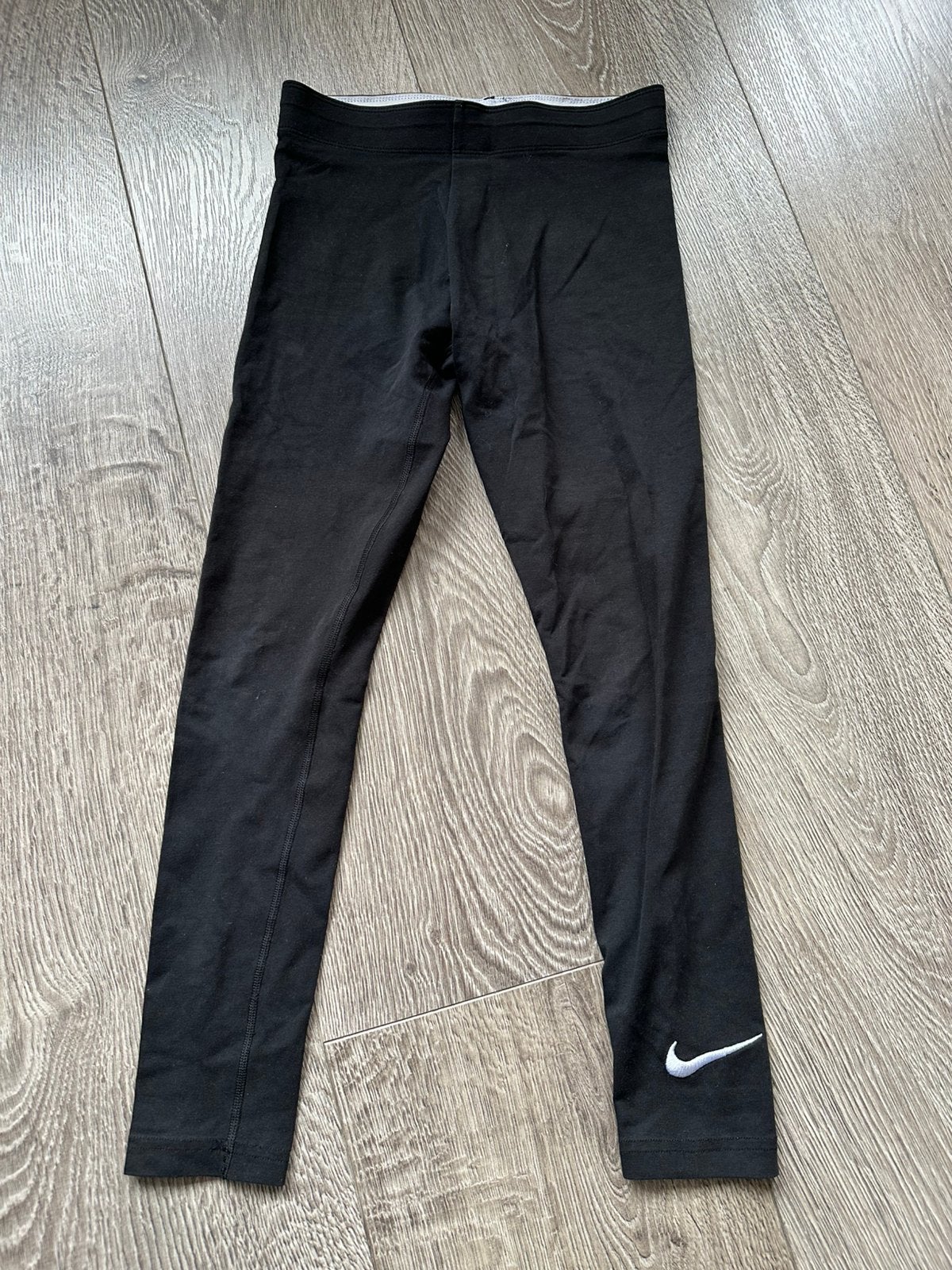 Nike sportlegging 137/146, Ophalen of Verzenden, Gebruikt, Meisje