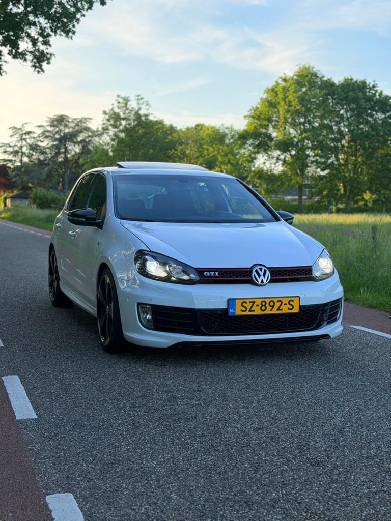 Volkswagen Golf 6 edition 35 2.0 GTI 173KW DSG 2012 Wit, Auto's, Zwart, 4 cilinders, 1984 cc, Wit