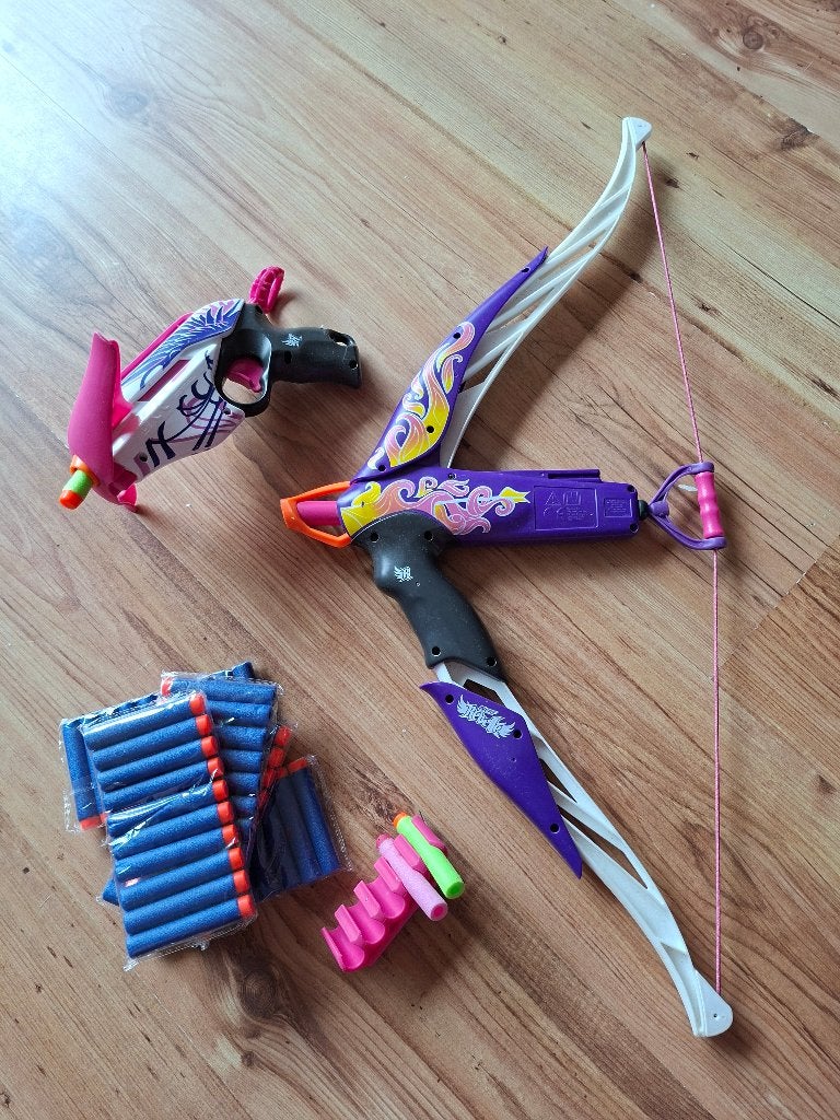 Nerf Rebelle blaster en boog, Kinderen en Baby's, Ophalen, Gebruikt