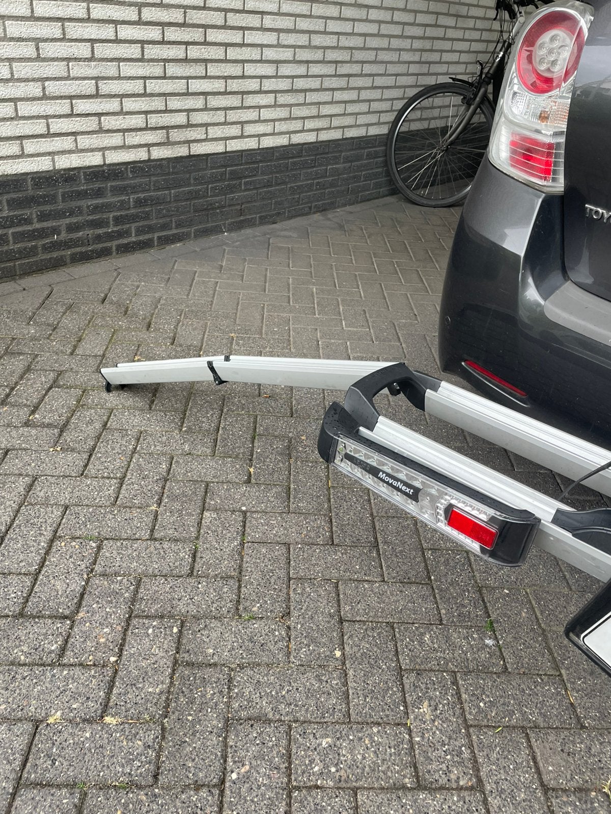 Oprij goot movanext fietsdrager, Ophalen, Trekhaakdrager