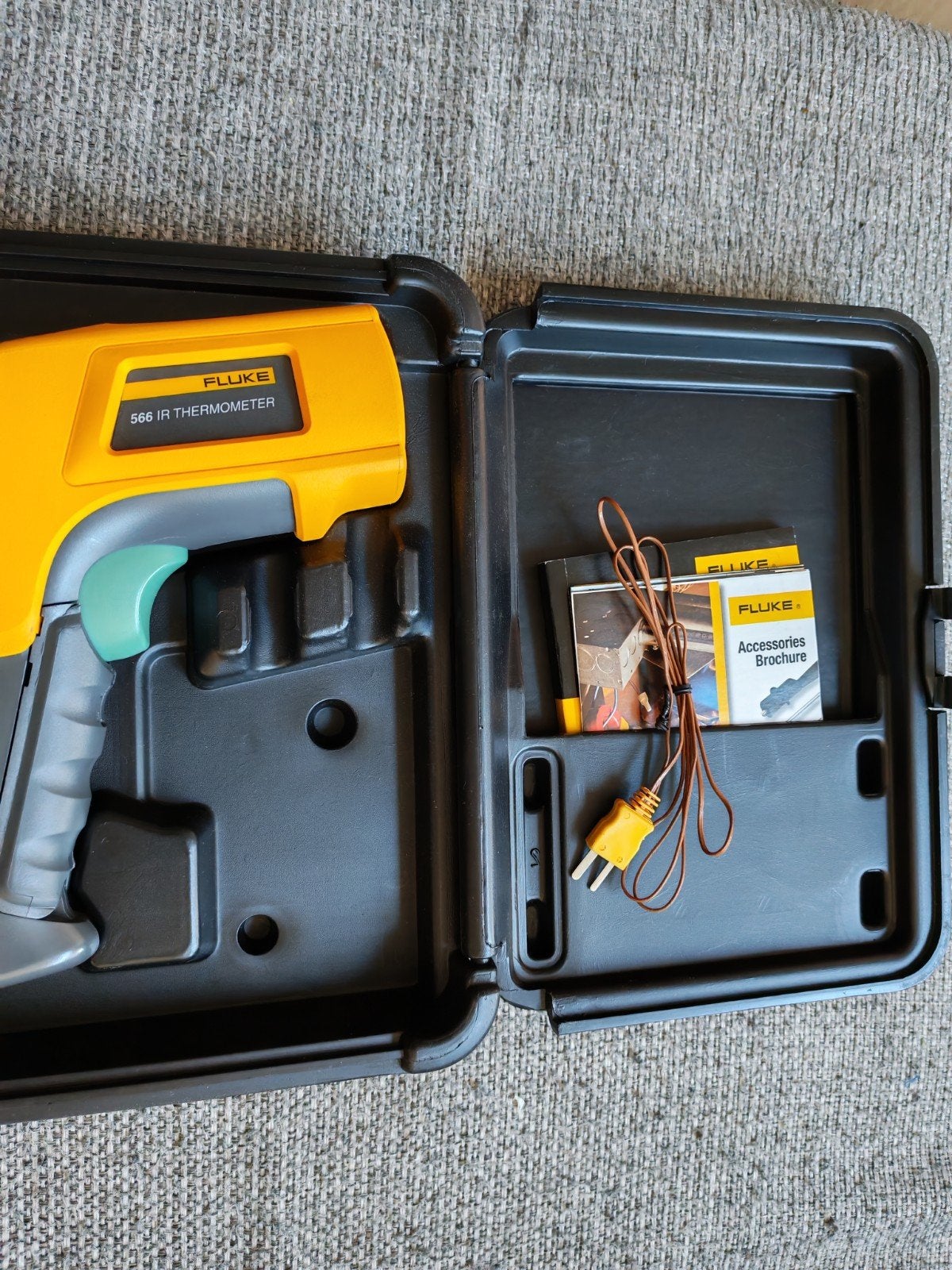 Fluke 566 IR Thermometer - Infrarood Thermometer, Doe-het-zelf en Verbouw, Meetapparatuur, Ophalen of Verzenden, Zo goed als nieuw