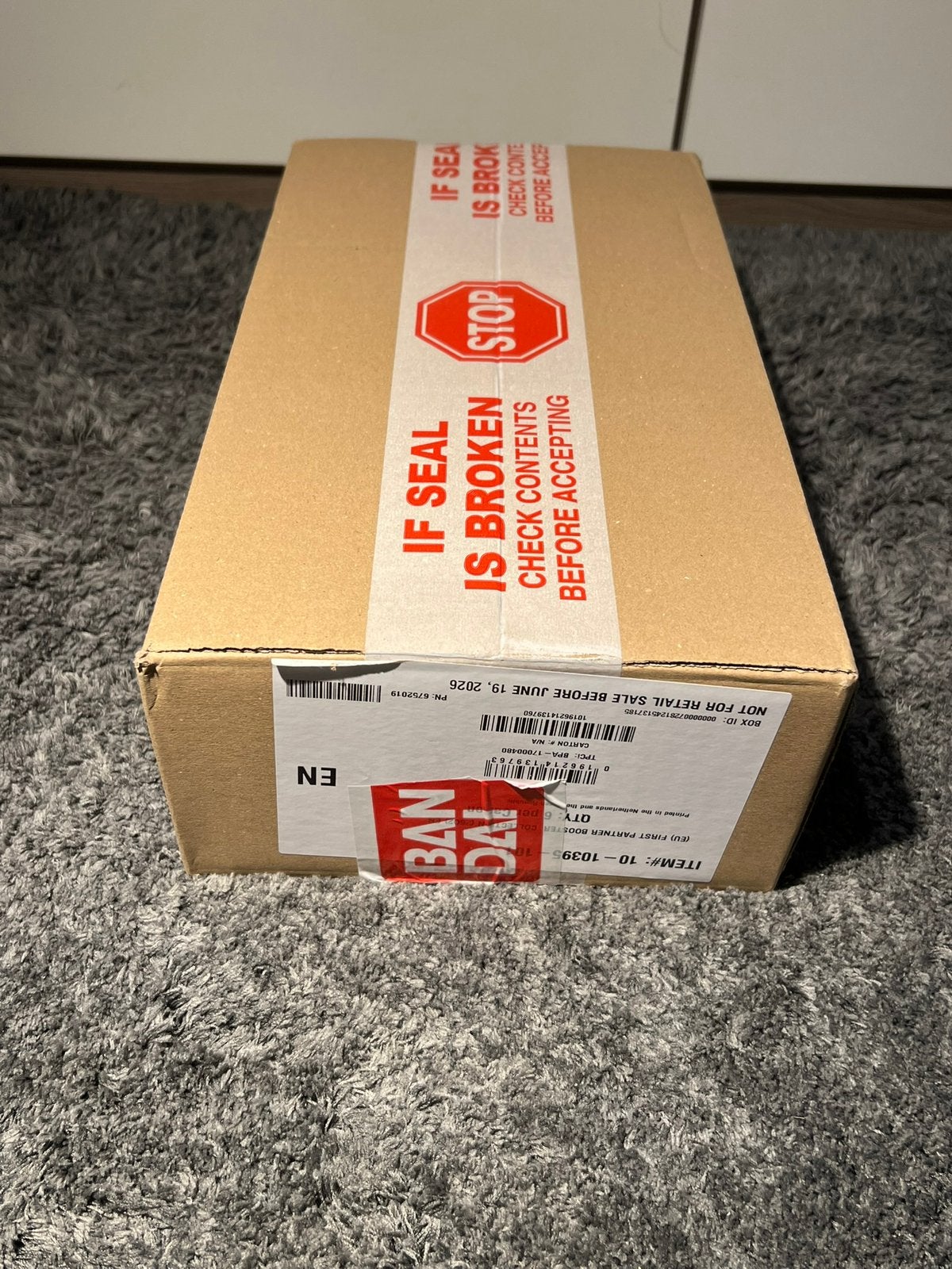 First Partner Illustration Collection Series 2 case (Pokemon, Ophalen of Verzenden, Nieuw, Boosterbox, Foil