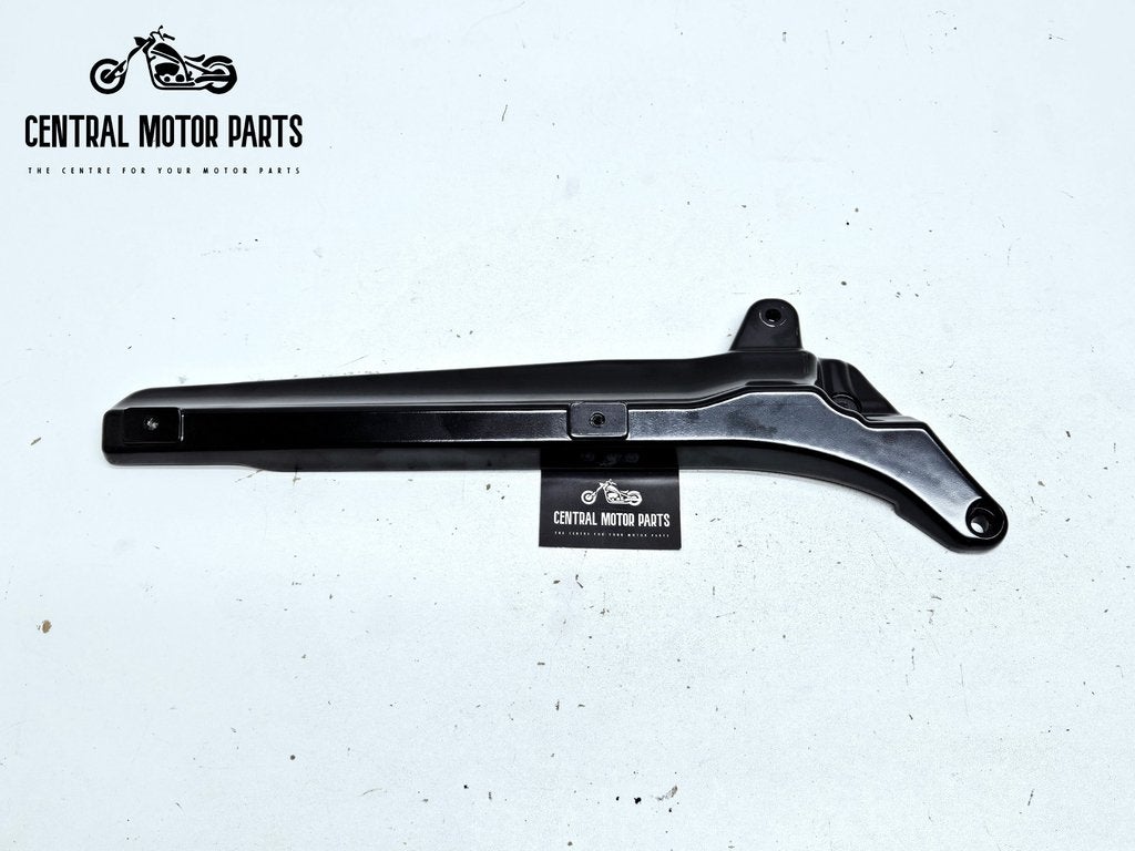 Uitlaat bracket Softail Sport Glide 2018-2020, Motoren, Onderdelen | Harley-Davidson, Gebruikt, Ophalen of Verzenden