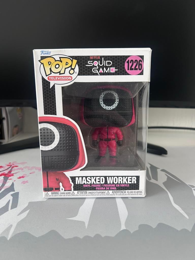 Masked worker funko pop 1226, Ophalen of Verzenden, Zo goed als nieuw