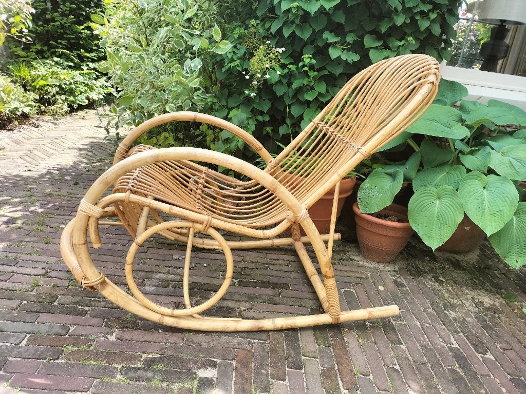 Schommelstoel bamboe vintage, Ophalen, Zo goed als nieuw, 50 tot 75 cm, Riet of Rotan