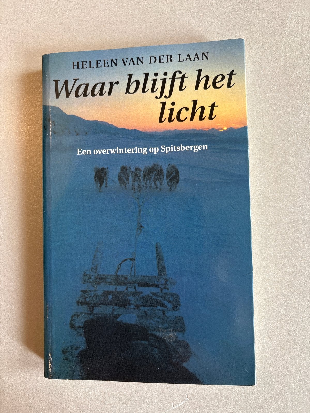 Waar blijft het licht - Heleen van der Laan, Ophalen of Verzenden, Gelezen, Nederland