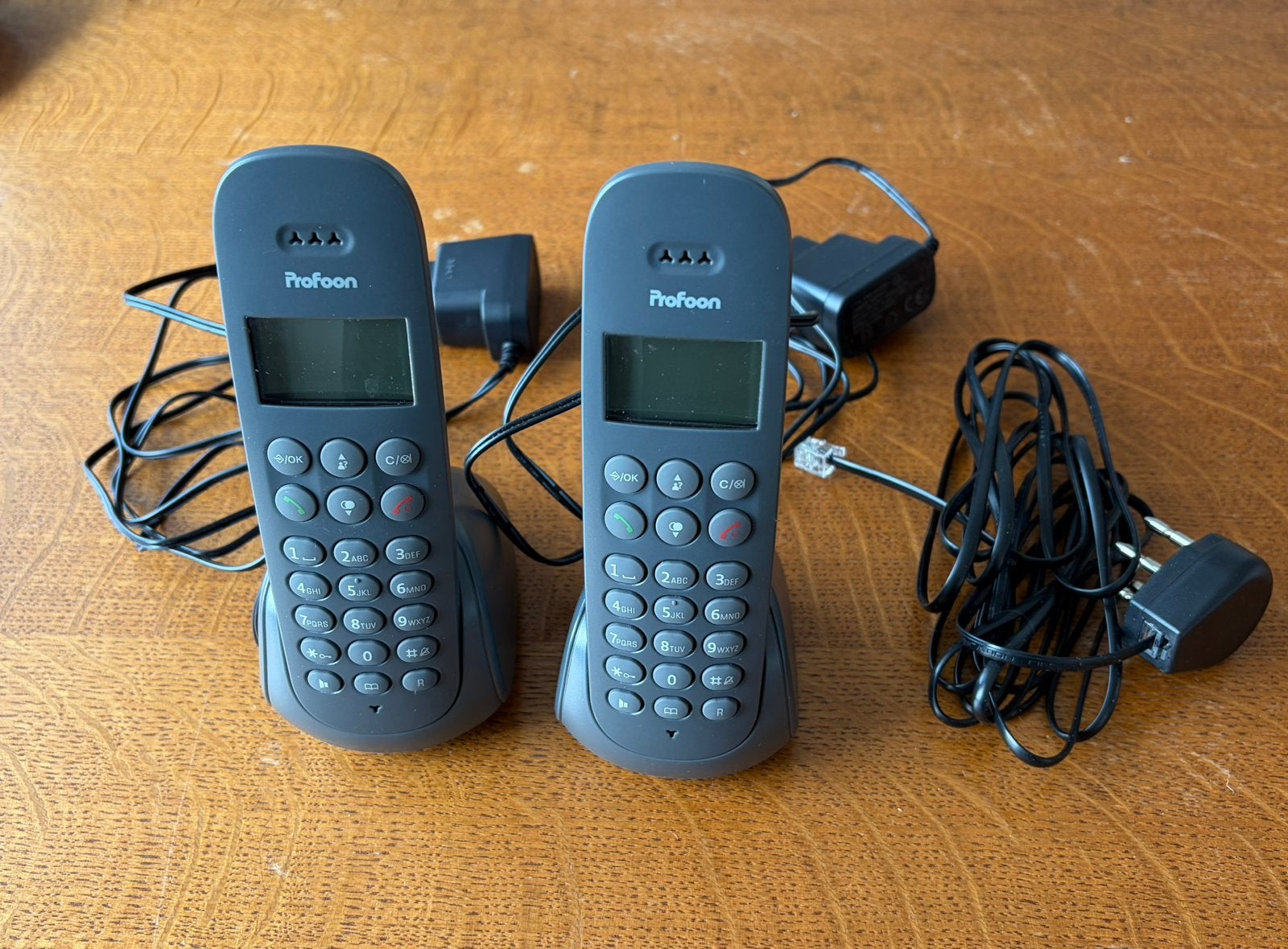 Profoon telefoon met 2 handsets, Ophalen, Gebruikt, 2 handsets