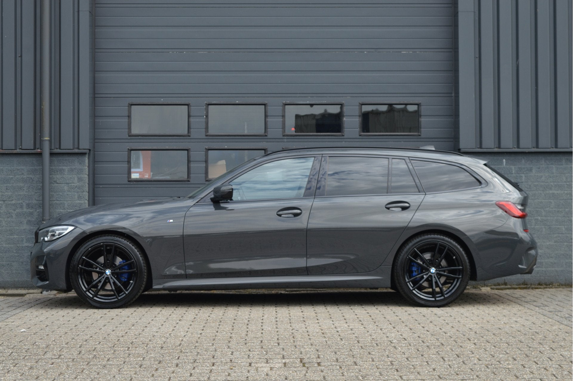 BMW 3 Serie Touring 320i High Executive Edition | M-PAKKET |, Auto's, Automaat, 1998 cc, Achterwielaandrijving, Gebruikt