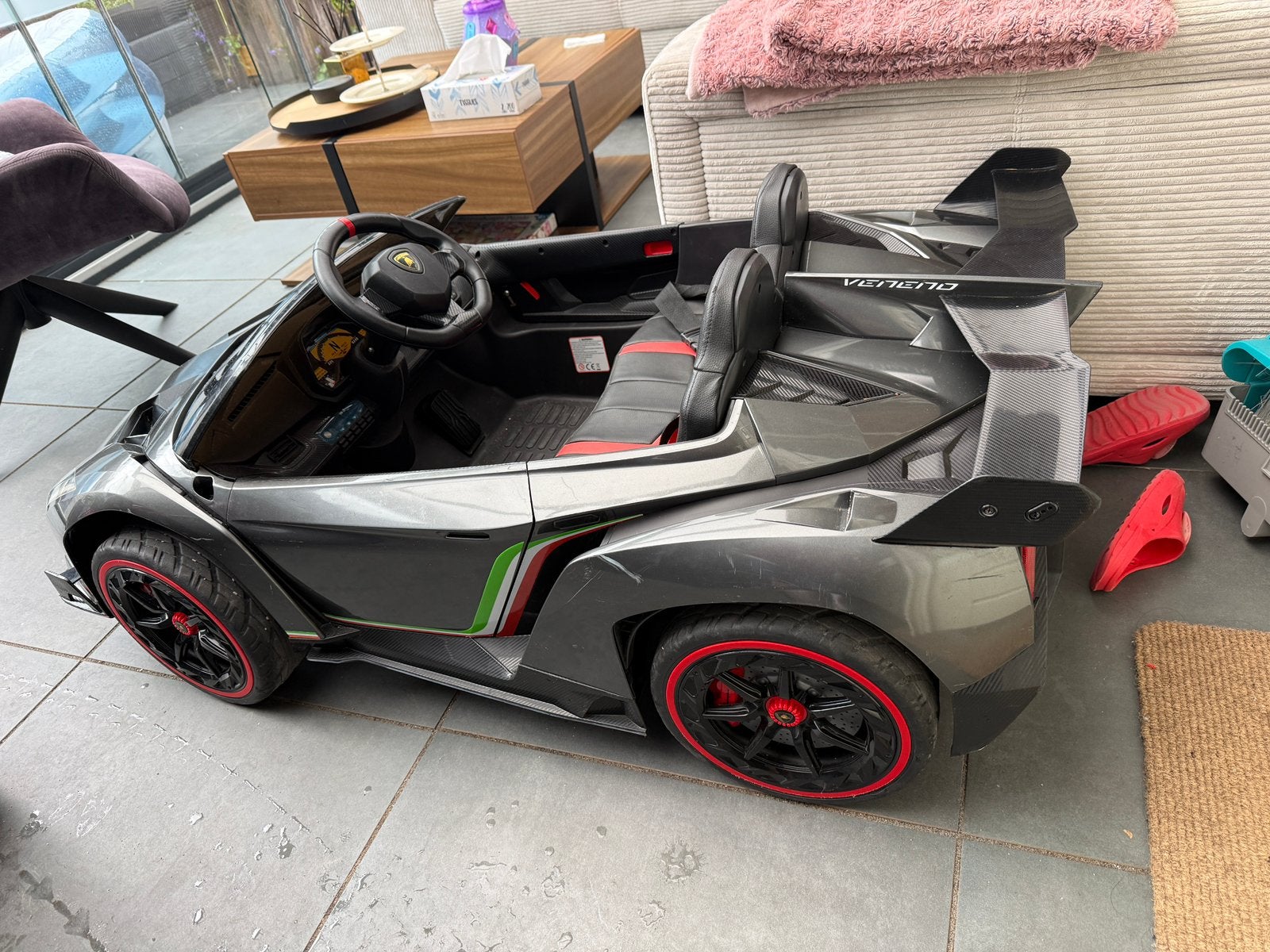 Lamborghini Veneno 12V 2 Persoons Elektrische Kinderauto, Ophalen, Zo goed als nieuw