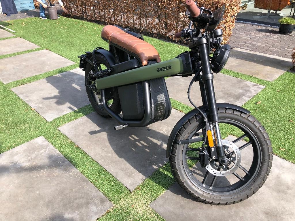 Brekr B4000 Electrische brommer, Fietsen en Brommers, Brommers | Overige merken, Ophalen, Maximaal 45 km/u, Brekr, Zo goed als nieuw
