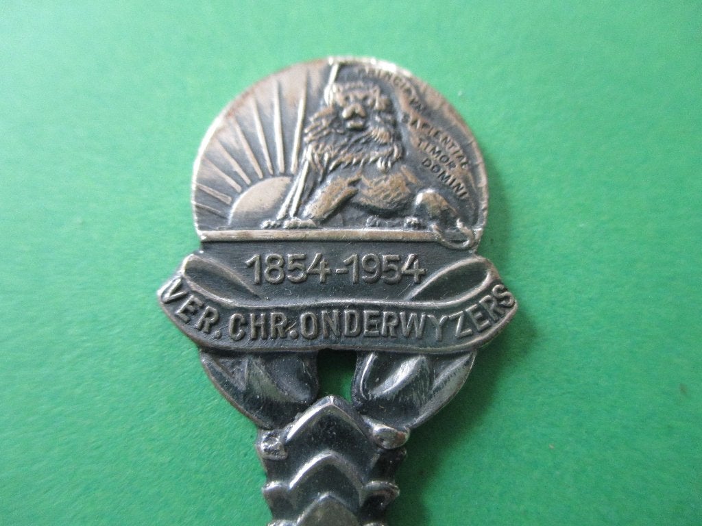 Lepeltje Ver. Chr. Onderwijzers 1854-1954, Verzenden, Zo goed als nieuw
