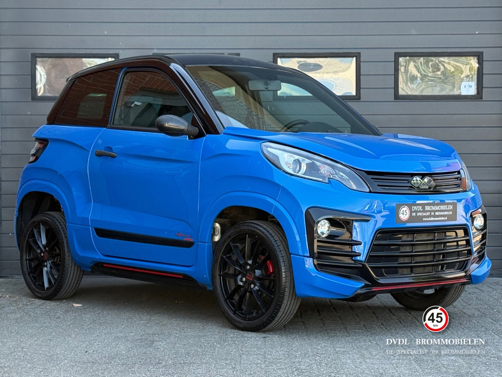 Ligier JS60 Sport Ultimate Brommobiel 2022 1e eig 19dkm ZGAN, Gebruikt, DVDL Brommobielen, Staarten 32
5281PL  Boxtel, NL, Info@dvdlbrommobielen.nl