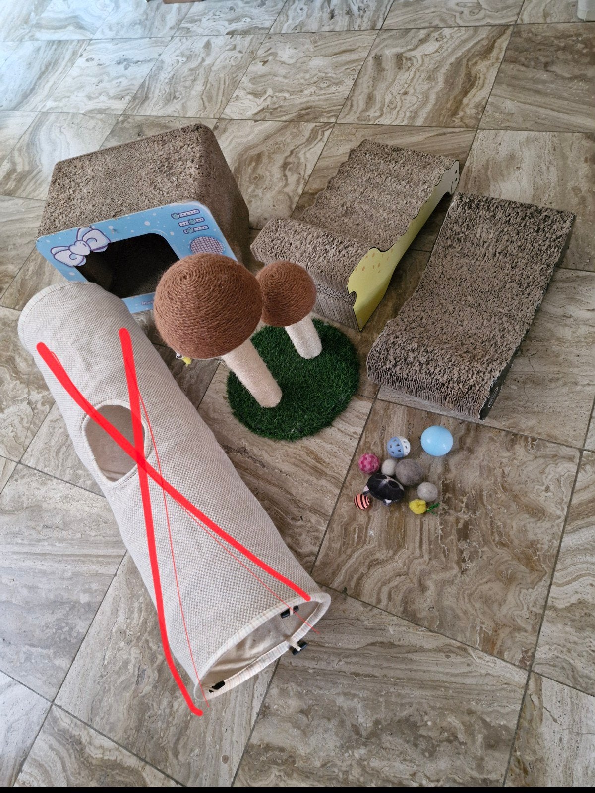 set kattenspeelgoed, krabpalen / Cat Toy & Scratcher, Dieren en Toebehoren, Ophalen, Gebruikt