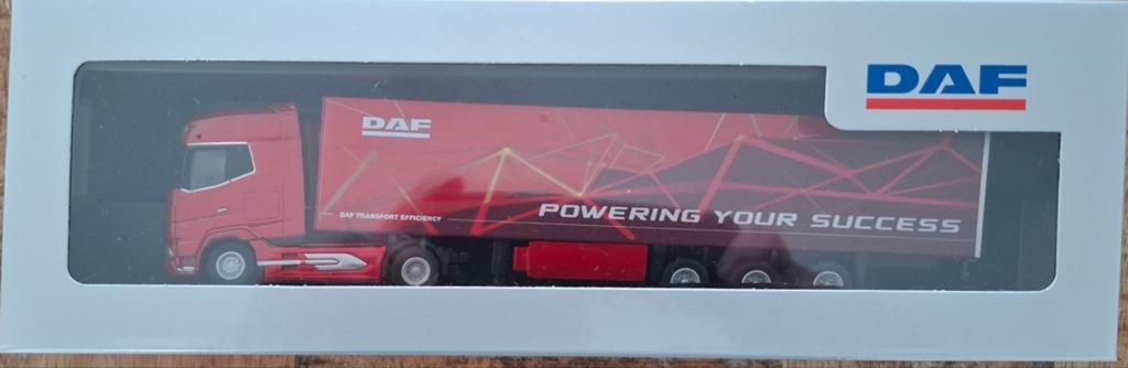 WSI Models DAF XG+ MY25 4x2 + Box Trailer - 1:87, Hobby en Vrije tijd, Modelauto's | 1:87, Ophalen