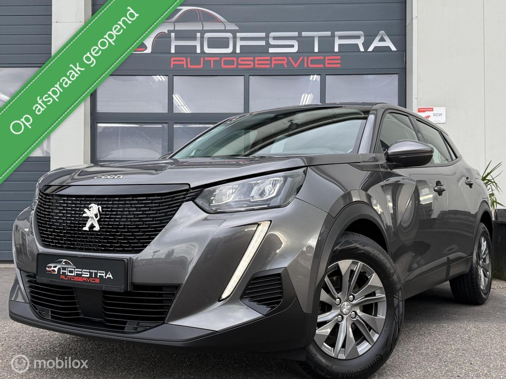 Peugeot 2008 1.2 PureTech Active Trekhk Full-Led Trekhk 131P, Auto's, Voorwielaandrijving, Gebruikt, Euro 6, 1199 cc