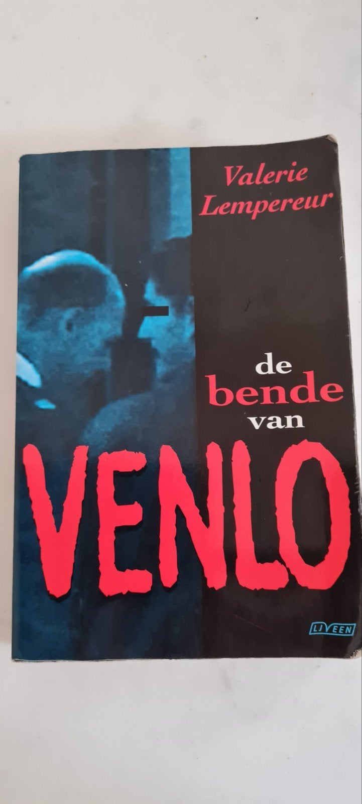De Bende van Venlo - Valerie Lempereur (Boek), Ophalen of Verzenden, Gelezen, Valerie Lempereur