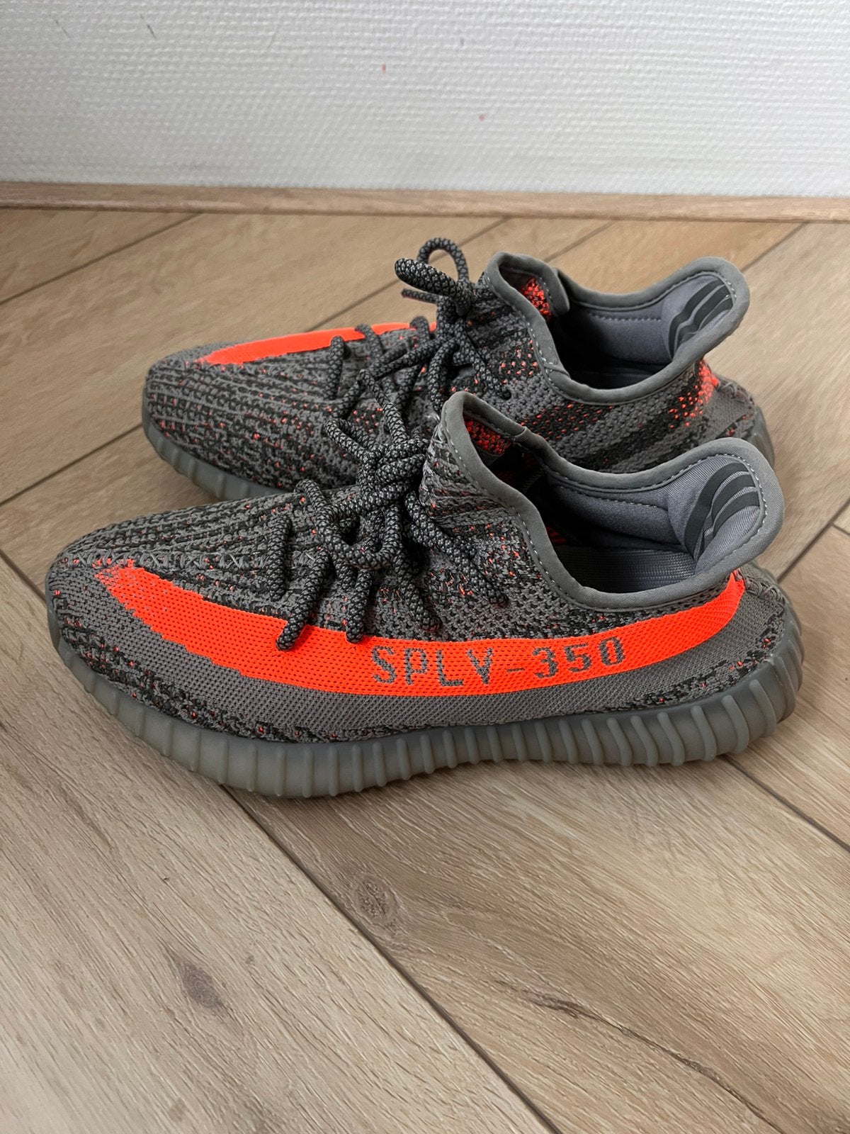 Yeezy maat 42, Ophalen, Zo goed als nieuw, Hardloopschoenen, Overige merken