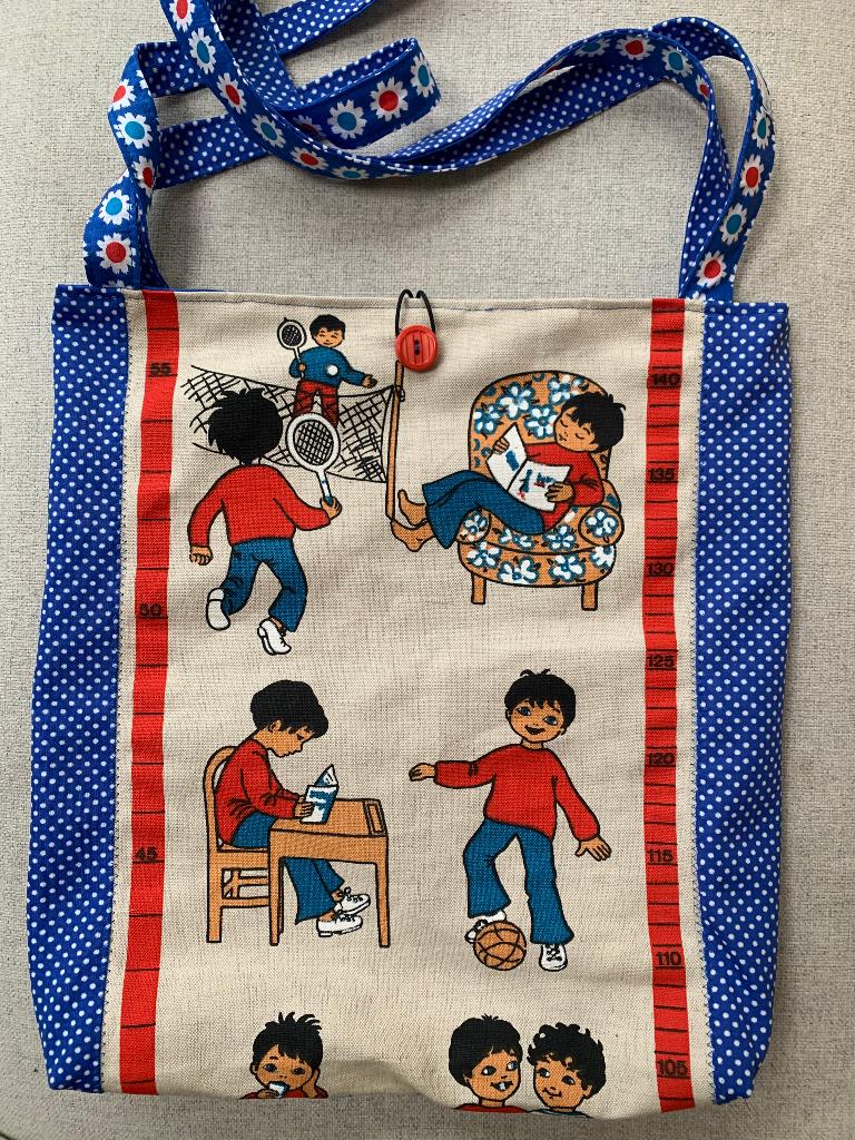 Tas / tote bag van vintage stof door Pippa & Lies, Ophalen of Verzenden, Nieuw, Blauw, Overige typen