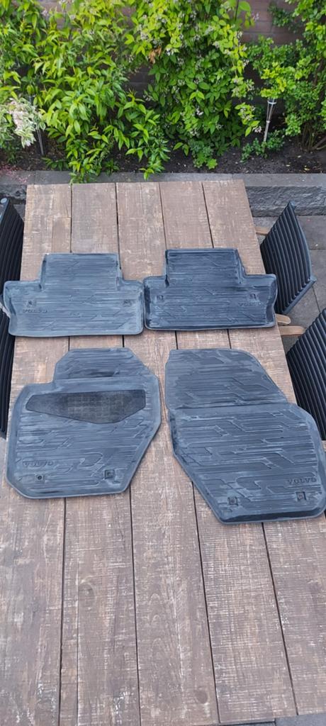 Originele Volvo rubber automatten set – all weather, Ophalen of Verzenden