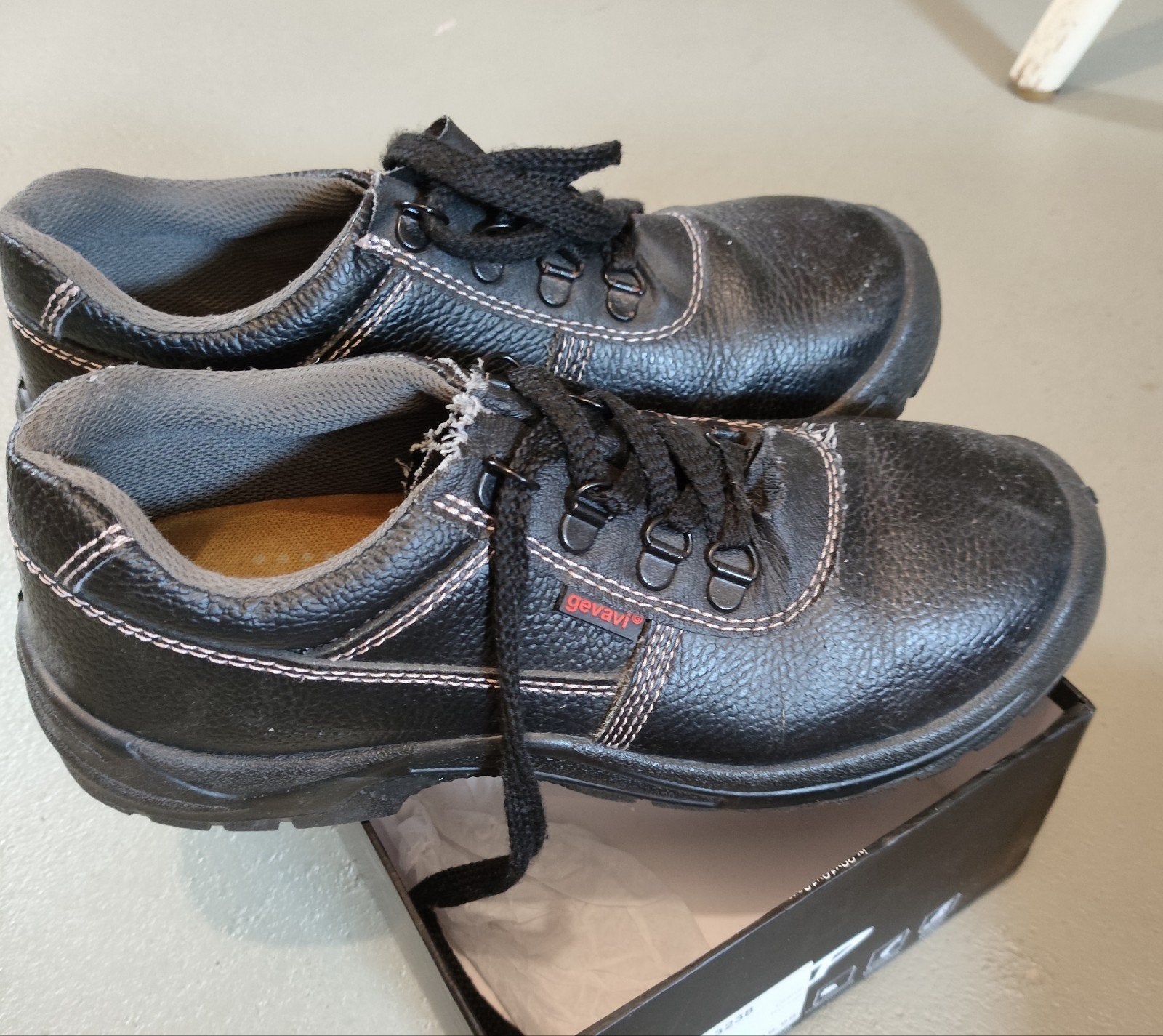 Heren werkschoenen, Ophalen of Verzenden, Zo goed als nieuw, Zwart, Werkschoenen