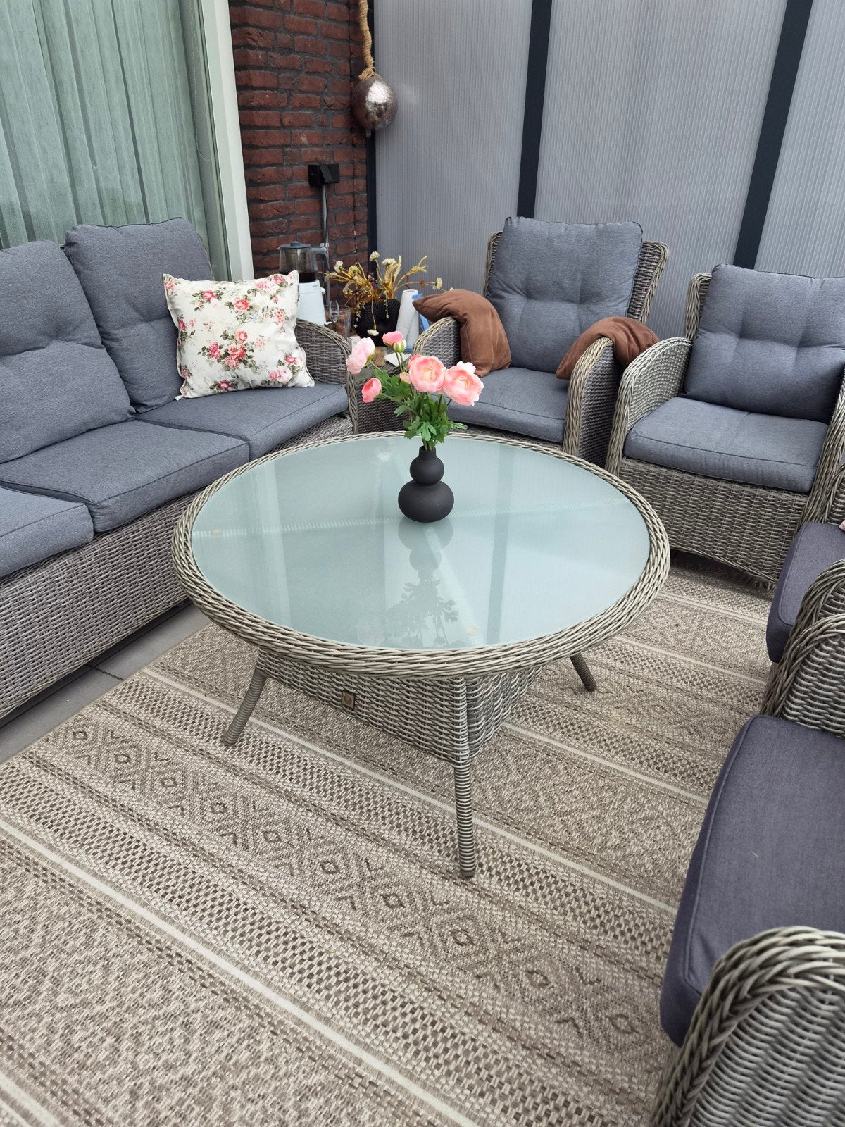 verona lesud Wicker tafel met Glazen Blad, Tuin en Terras, Ophalen, Zo goed als nieuw, Rond, Wicker