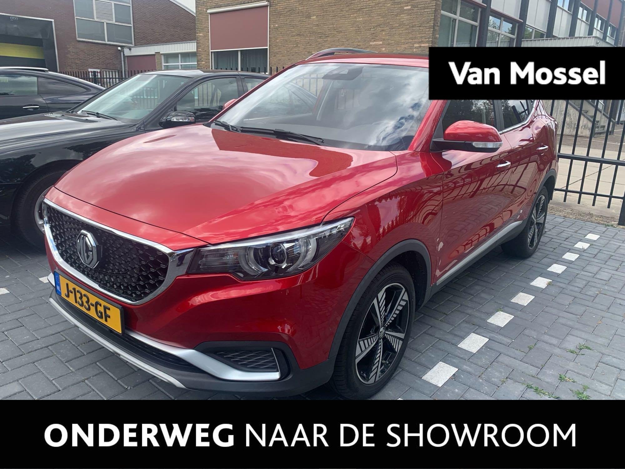 MG MG ZS EV Luxury 45 kWh | LEER | CAMERA | PANO-SCHUIFDAK |, 143 pk, ZS, 1507 kg, 263 km