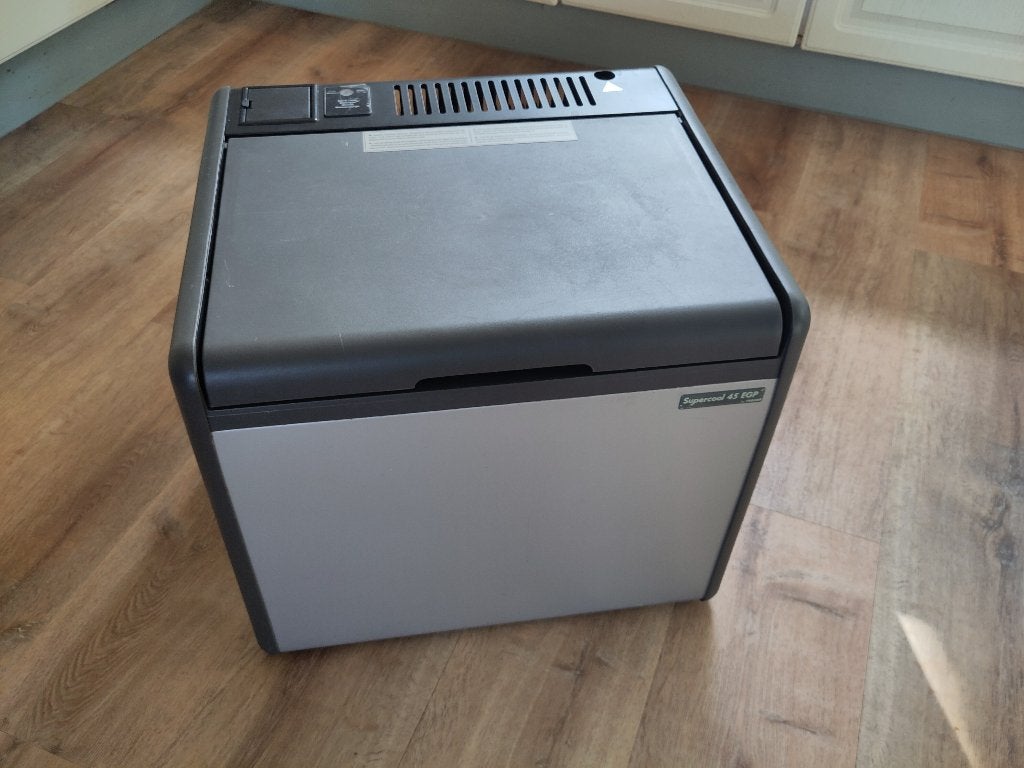 Camping koelkast, elektrische koelbox Tristar 45l, Ophalen, Zo goed als nieuw, Koelbox, Elektrisch