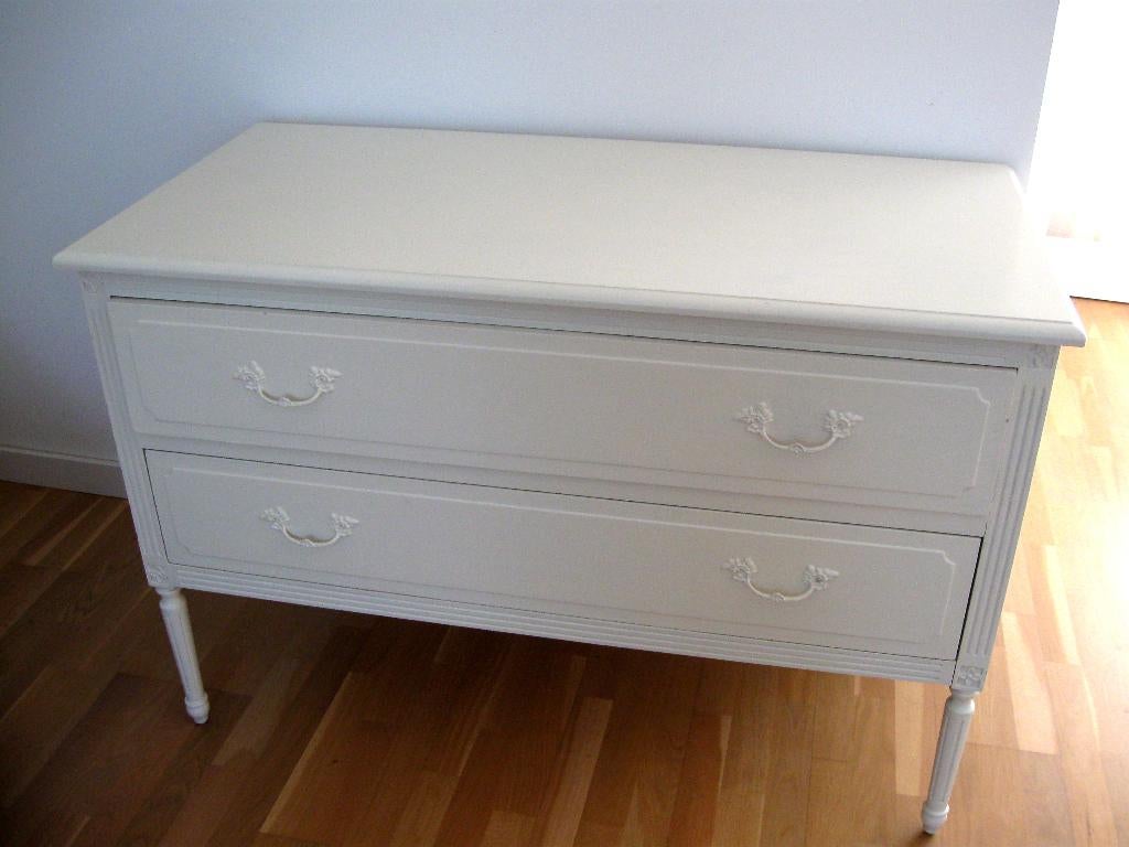 Witte kast met 2 laden biedermeier,barok stijl?zie fotos, Gebruikt, 1 of 2 laden, 75 cm of meer, Minder dan 100 cm
