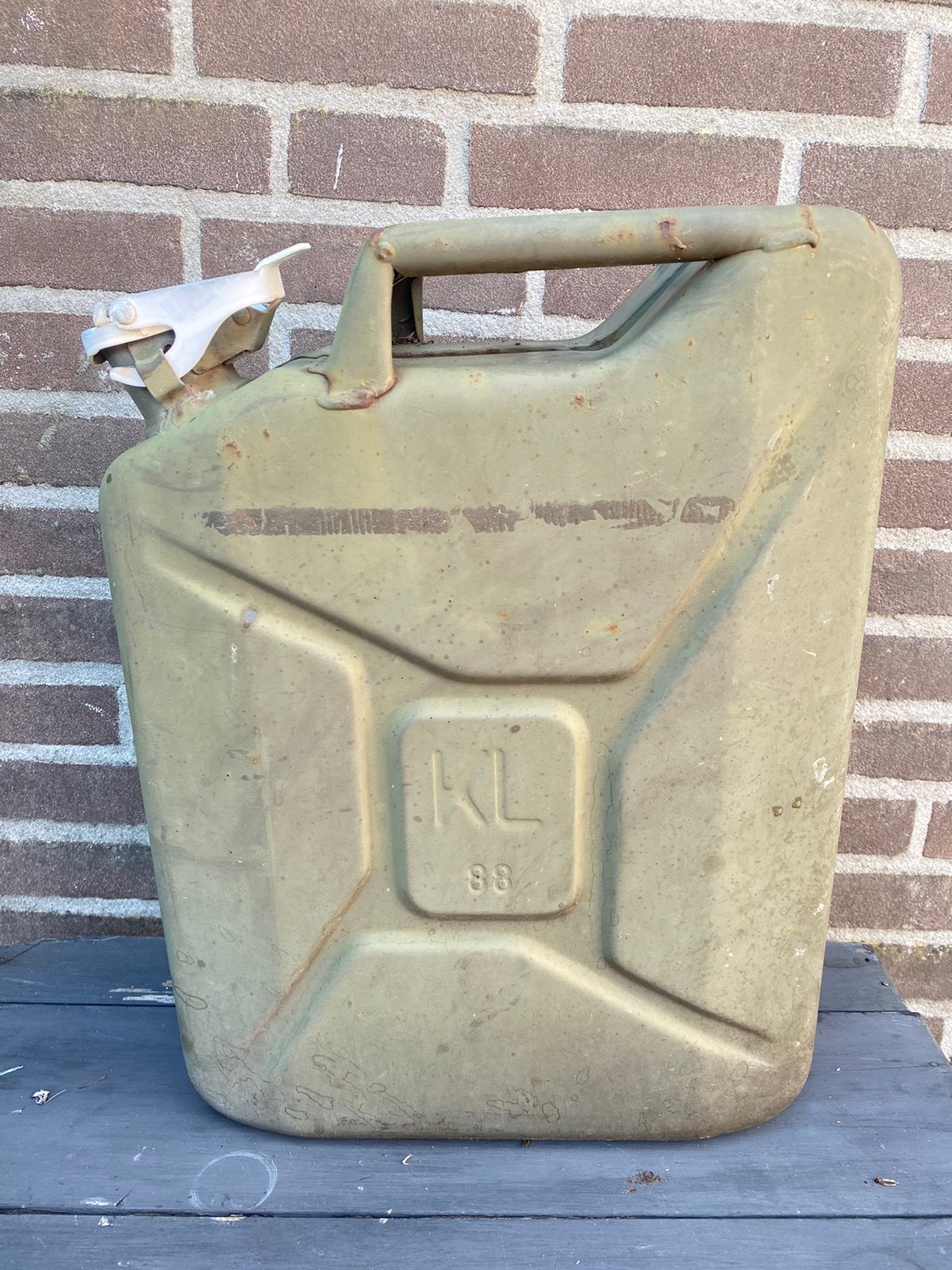 Vintage jerrycan KL88, Ophalen of Verzenden, Gereviseerd